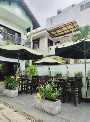 bán biệt thự thảo điền villa, 405m2, dòng tiền 1 tỷ/năm, giá chỉ 70 tỷ.