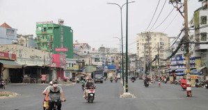 cho thuê nhà nguyên căn 4x15m mt dương quảng hàm 32m. giá 15tr/th