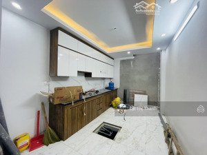 nhà xây mới phú lương,gần trưởng tiểu học 42m-4t-5p o to cách 10m