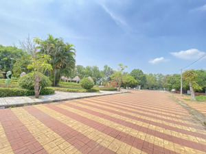 cát tường phú sinh bán đất đẹp giá rẻ 11,2tr/m2 dt : 8*20=160m2 shr đối diện quỹ đất kdl an tây hồ