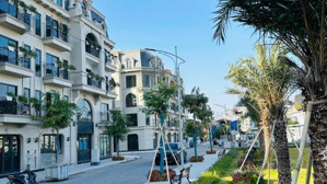 bán nhà phố phong cách châu âu nằm giữa trung tâm thành phố, giá 9,4 tỷ