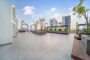 căn penthouse giá re diện tích lớn ở trung tâm quận 6