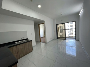 cần bán căn hộ 2pn 1wc 47.6m2 sổ sẵn saigon avenue giá chỉ 2.15 tỷ