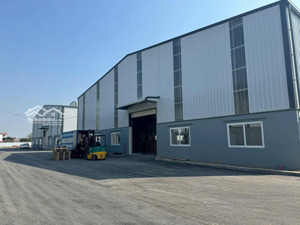 cho thuê kho xưởng 1500m2 trong khu công nghiệp hòa khánh