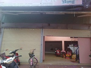 chính chủ cần bán nhà mặt đường hoàng minh thảo , dtsd 86m , ngang 8m ,