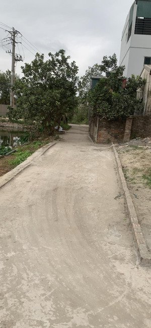 tôi chính chủ bán nhà đông mỹ nhà có diện tích 44,1m2 với giá bán là 4,3 ty