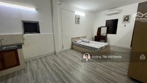 phòng ban công rộng 35m view sông - mặt tiền võ văn kiệt q5 gần cầu nguyễn tri phương