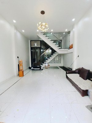 0707664132 bán nhà đẹp 1 trệt 2 lầu đường tô hiến thành, phường 5, tp. cà mau