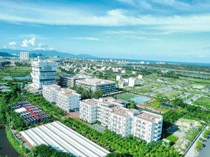 1 lô duy nhất 260m2 xây dựng 5 tầng và mật độ xây dựng 72%. rất thích hợp xây căn hộ cho thuê
