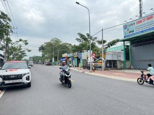 đất mặt tiền dx 107 - ngay trường marie curie giá chỉ 2,2 tỷ
