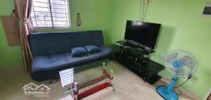 cho thuê gấp căn hộ góc tại chung cư 109 nguyễn biểu,q.5