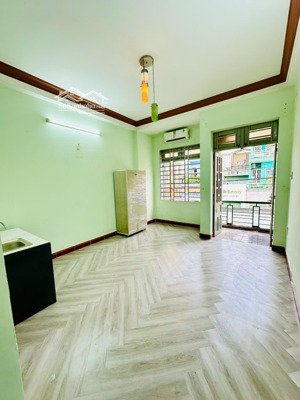 cho thuê phòng đầy đủ nội thất giá từ 2tr4. gần cv pmqt