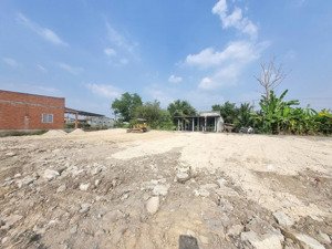 5x30m full thổ, đường nhựa, gần kcn. 580tr. rẻ