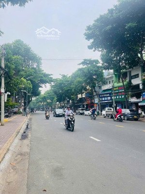 cần bán nhà mặt tiền 200m2(8x25m) đường nguyễn an ninh