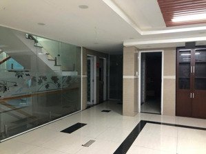 lời ngay 10 tỷ toà nhà 3 mt khu trường sơn bắc hải, dt: 6,5x28m kc: hầm 8t, hđt 250tr giá chỉ 30 tỷ