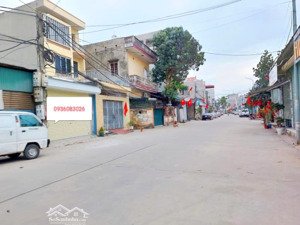 bán nhanh nhà c4 tại uy nỗ đông anh hn. đường rộng 15m - 4 ôtô tránh - kinh doanh sầm uất ngày đêm.