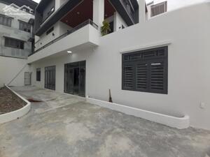 Mặt bằng kinh doanh 280m2 đường bờ sông gần VIP CT1 riverside mới xây