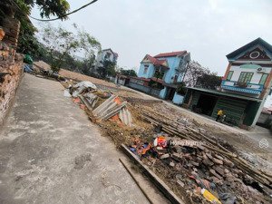 đất trạm lộ - thuận thành 86m mt 5,7m nở hậu đường 3m, nằm cạnh kcn thuận thành 1 và sân vận động