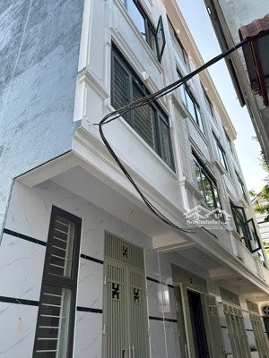 chính chủ cần bán nhỉnh 3 tỷ căn nhà 43m2-4tầng-cuối đường tố hữu, bệnh viện nhi