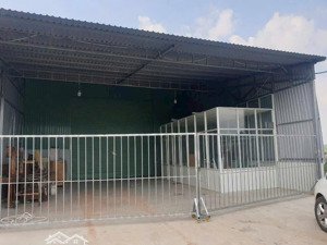cho thuê 400m2 xưởng đường container có gác lửng tân vĩnh hiệp _ bd giá 20 tr/ tháng