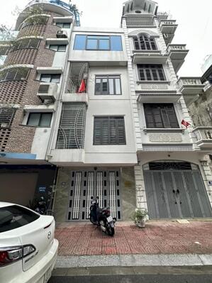 Bán nhà dân xây cực kì tâm huyết tại Nguyễn Xiển, Thanh Xuân 50m2x5T ô tô tránh vỉa hè