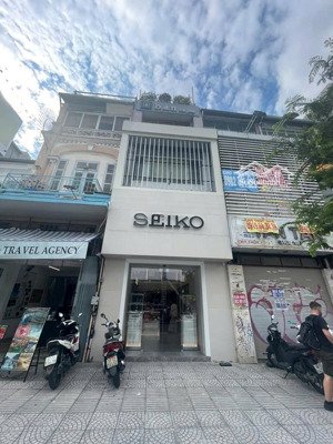 cho thuê mặt tiền lê lợi - bến nghé - tuyến metro bến thành - nhà nguyên căn ngang 5m - 100 triệu