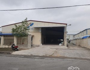cho thuê kho xưởng tổ 15 trạm bơm yên nghĩa hđ 1550m2 mặt tiền 40m, kho tiêu chuẩn giá chỉ 40k/m