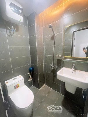 bán cc mini 15,5 tỷ, 65m2 tổng 15 phòng khép kín mỗ lao, đường vũ trọng khánh, hà đông, hà nội,