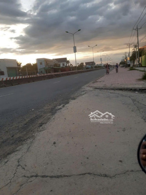 1900m2 thổ cư+ 2700m2 lúa tại cần giuộc, long an