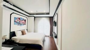 Bán khách sạn Quy Nhơn, sát Biển đường Ngô Mây