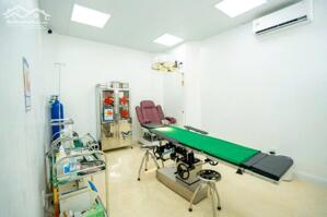 SANG NHƯỢNG TMV (MẶT TIỀN) TÔN ĐỨC THẮNG - PHÚ THUỶ. GIÁ THUÊ 65TR/THÁNG