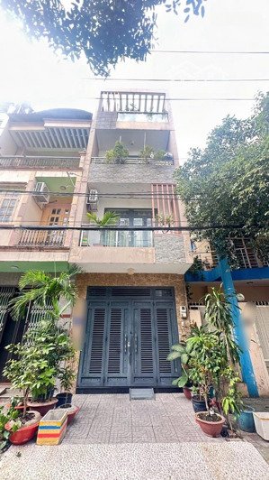 hxh 8m thông có lề 2m phan đình phùng - p tân thành - tân phú ngang 4.3 x 17 = 73m2 giá 8550 tỷ tl