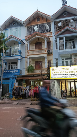 bán gấp lk trần phú, hà đông, hà nội, 61 m, 5 tầng, 9,8 tỷ, ô tô tránh, nhà 2 thoáng, trước, sau.