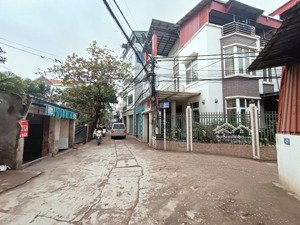 bán gấp 45m đất lô góc, gần chợ vân canh, vị trí đẹp gần phố, giá: 4,6 tỷ lh 0968371359