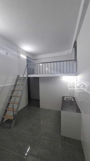 bạn căn hộ mini 175m2 xây 3 tầng. tổng 22 phòng thu 56 tr/tháng. l/h 0929 sáu sáu, tám tám. sáu tám