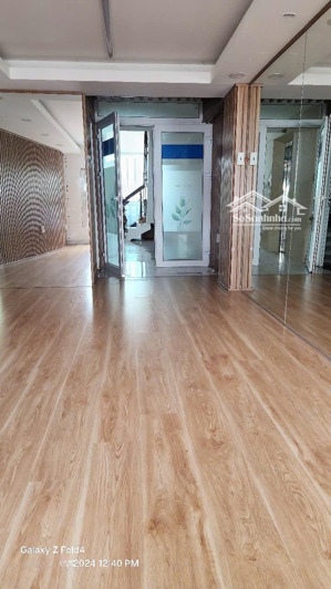 cho thuê văn phòng lầu mặt đường phan đình phùng- phú nhuận