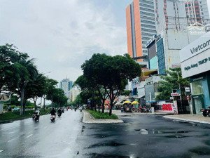 gía tốt !!! bán biệt thự cư xá đô thành, p.4, q.3 - 6x25m - 7 tầng - gía : 50 tỷ còn 36 tỷ