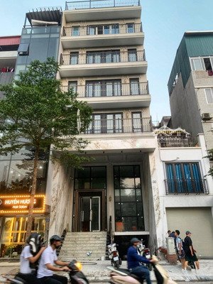 cho thuê nhà phố phan đình giót: 200m2 x 7 tầng, mt: 15m, có hầm, thang máy, pccc. lh: 0974557067