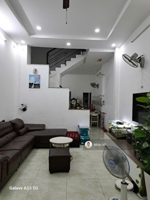 giá 8.4 tỷ tl. mặt tiền đường 16m dương văn dương. dt 4m x 14m, 3 tầng. 4pn