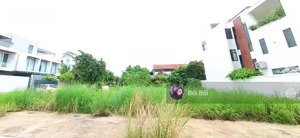 đầu năm ra vài lô ưu đãi 700tr/120m2 . mt đ.trịnh thị miếng, hóc môn.sổ riêng,thổ cư 100%