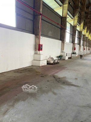 bán kho xưởng ngay cảng lớn long an - giáp tp hcm, khuôn viên: 8.000m2, xưởng: 5.800m2