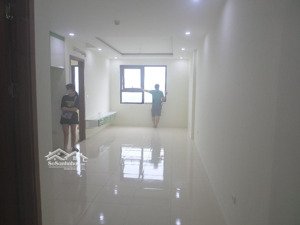 cho thuê cc 78m, 3pn, 2wc, đủ đồ dự án iec residences tứ hiệp, giá 8,5 triệu.
