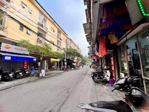 NHỈNH 5 TỶ- TRẦN QUÝ CÁP- TRUNG TÂM ĐỐNG ĐA - CÁCH MẶT PHỐ 20M - NGÕ THẲNG