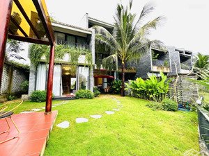 bán biệt thự casamia hội an 268m2 giá 14 tỷ vnd. hiện đang cho thuê trọn gói 40 triệu/tháng