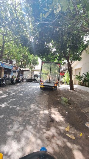 bán nhà đất hẻm 10m bàu cát tân bình. 5.2x21m vuông a4, cn 100m2. chỉ 11tỷ500