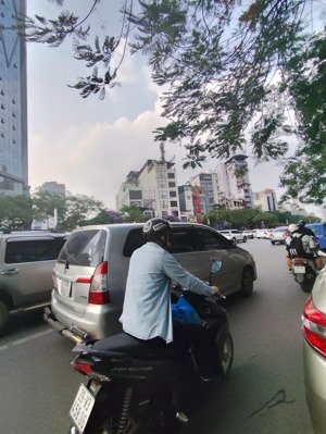 bán gấp đất đường cầu giấy, diện tích 188m2, mặt tiền 11m, ô tô tránh đỗ, 35 tỷ - 0868309898