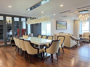 cho thuê căn hộ 267m2, 3pn, 3wc tại khu đô thị nam thăng long - ciputra, giá tốt