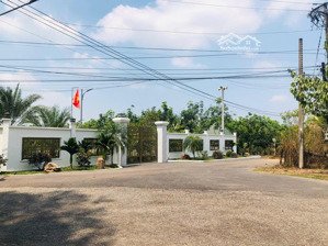 bán rẻ 2 mảnh đất thị trấn(10x39=389m2) 580tr/sổ, gần ngay cum kcn đang hoạt động sầm uất, dân đông
