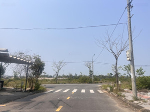 bán đất mt 7m5 nam hoà xuân khu đồng nò, hoà quý, ngũ hành sơn, đà nẵng.