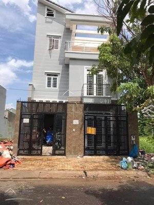 cho thuê phòng trọ giá 2 triệu/th gần chợ đầu mối thủ đức